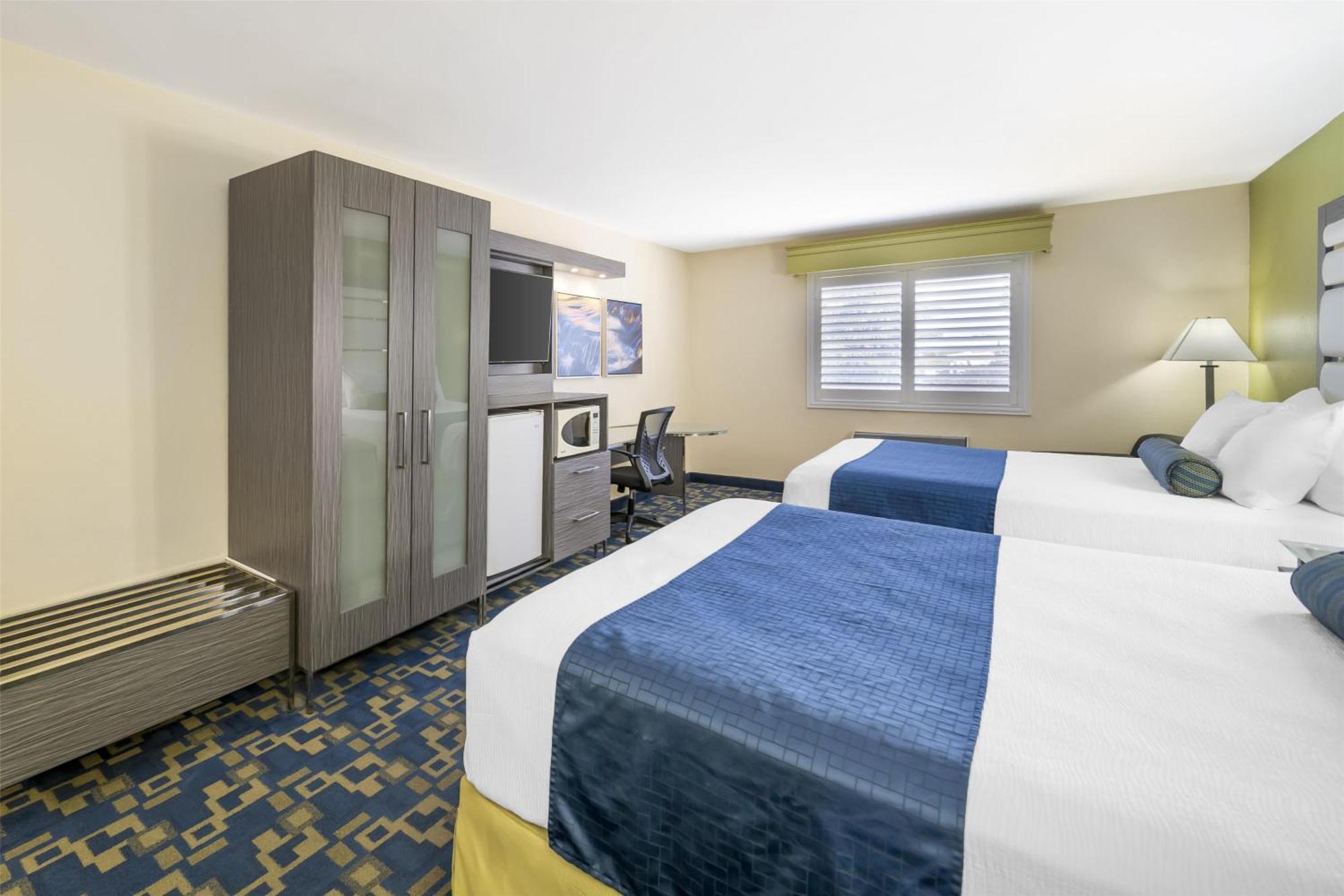 Best Western Antelope Inn & Suites Red Bluff Esterno foto