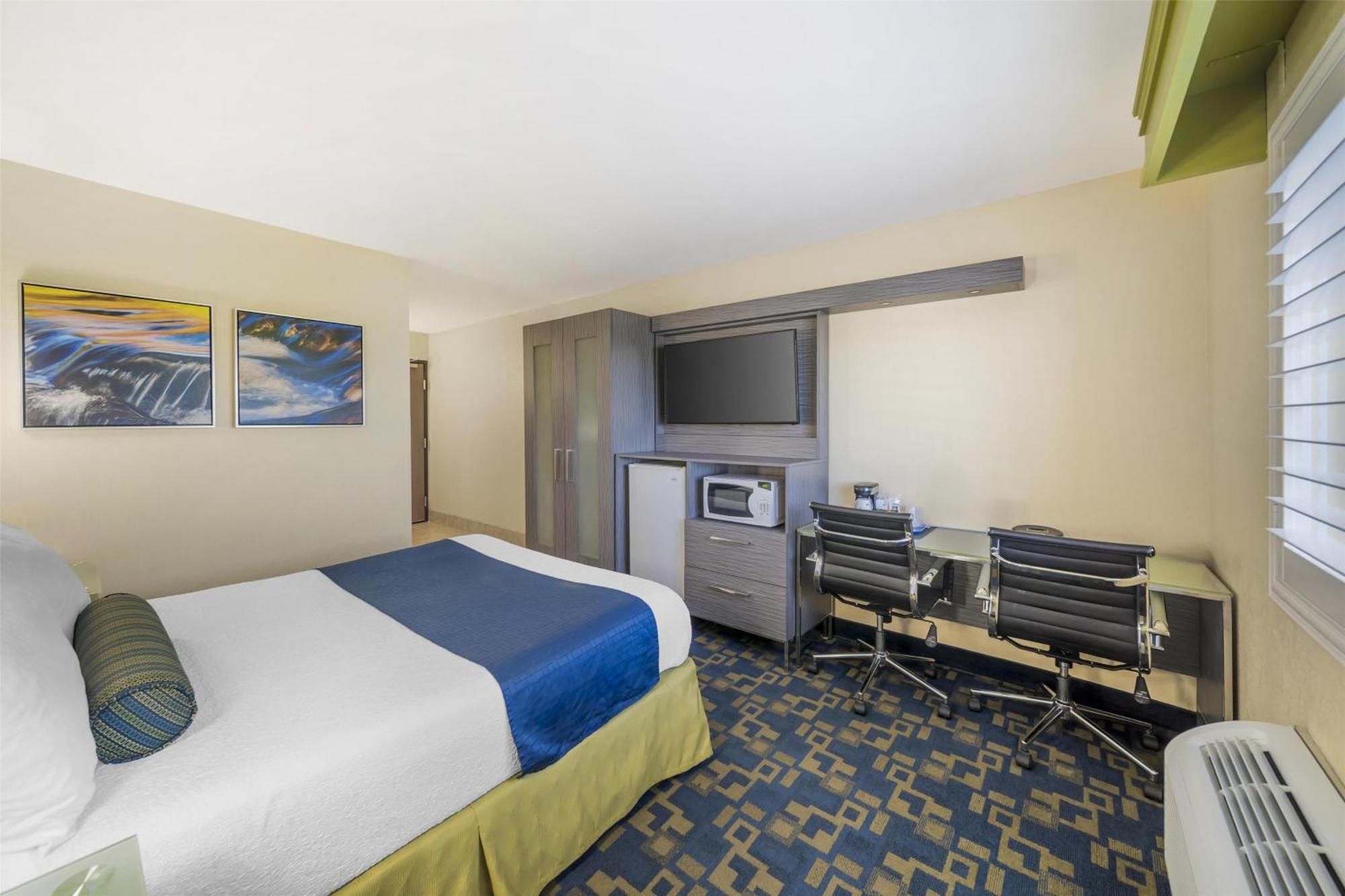 Best Western Antelope Inn & Suites Red Bluff Esterno foto