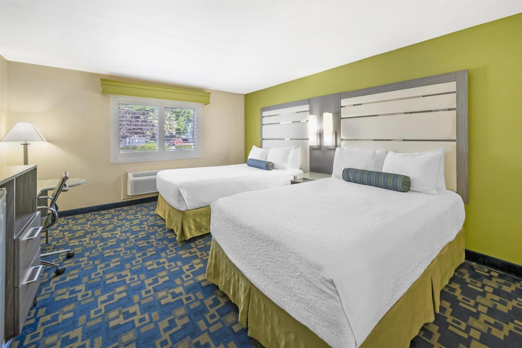 Best Western Antelope Inn & Suites Red Bluff Esterno foto