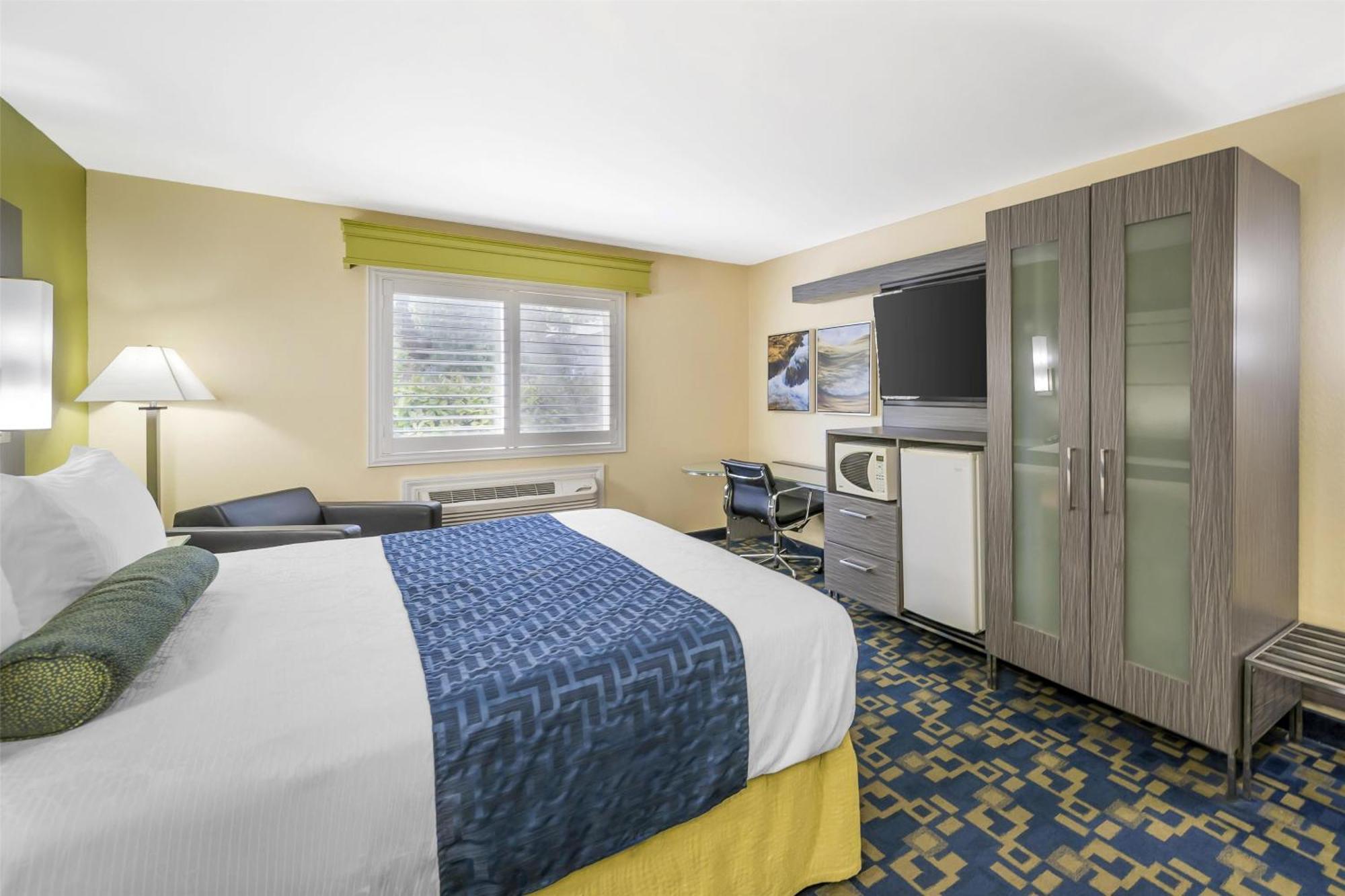 Best Western Antelope Inn & Suites Red Bluff Esterno foto