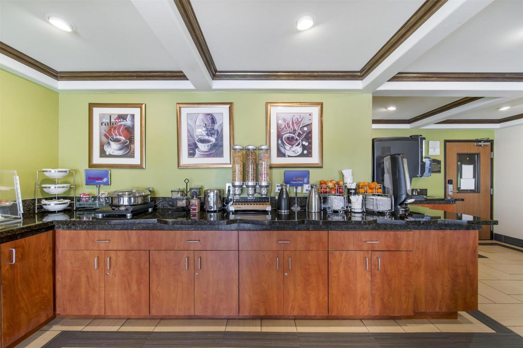 Best Western Antelope Inn & Suites Red Bluff Esterno foto